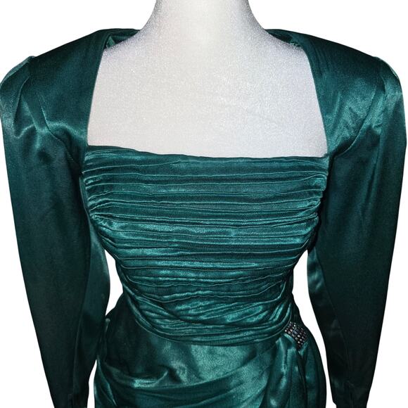 VTG 80's/90's Green Satin Dress Women 4 Pleated Bodice Open Back Prom Formal USA - Picture 3 of 11